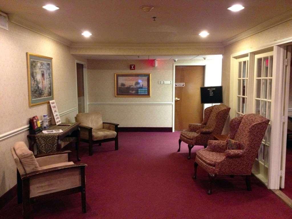Country Hearth Inn & Suites Willard Beltér fotó