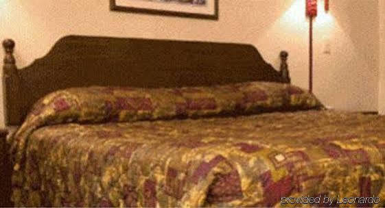 Country Hearth Inn & Suites Willard Kültér fotó